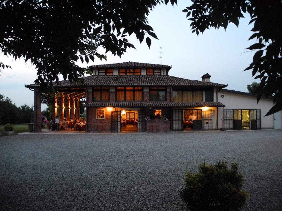 Albergo Da Ca' Vecia Spilamberto Exterior photo